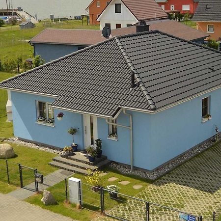 Fh Das Blaue Haus Am Peenestrom 佩讷明德 外观 照片