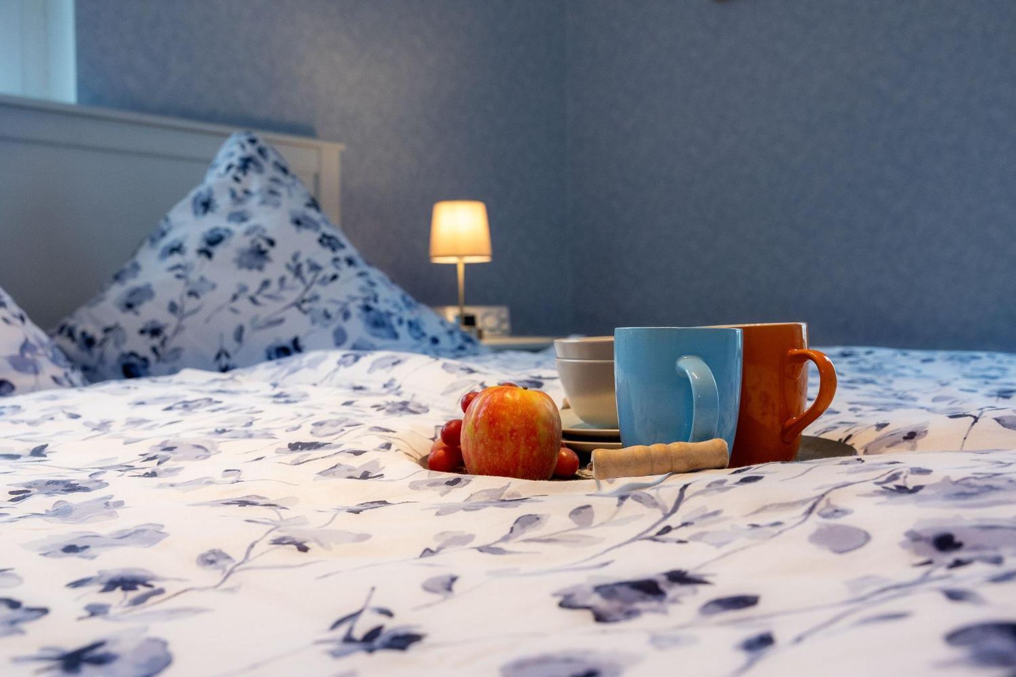 Fh Das Blaue Haus Am Peenestrom 佩讷明德 外观 照片