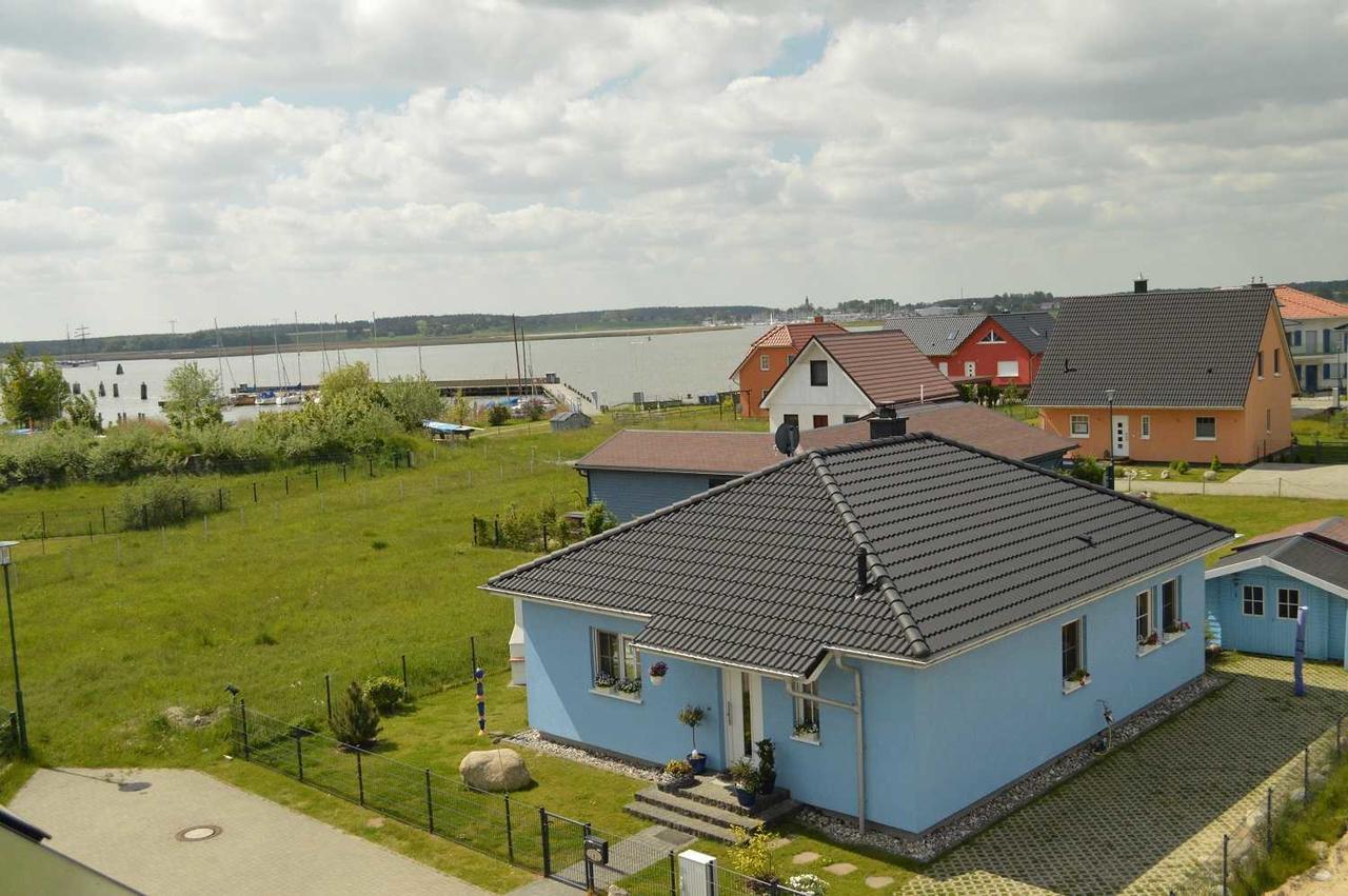 Fh Das Blaue Haus Am Peenestrom 佩讷明德 外观 照片